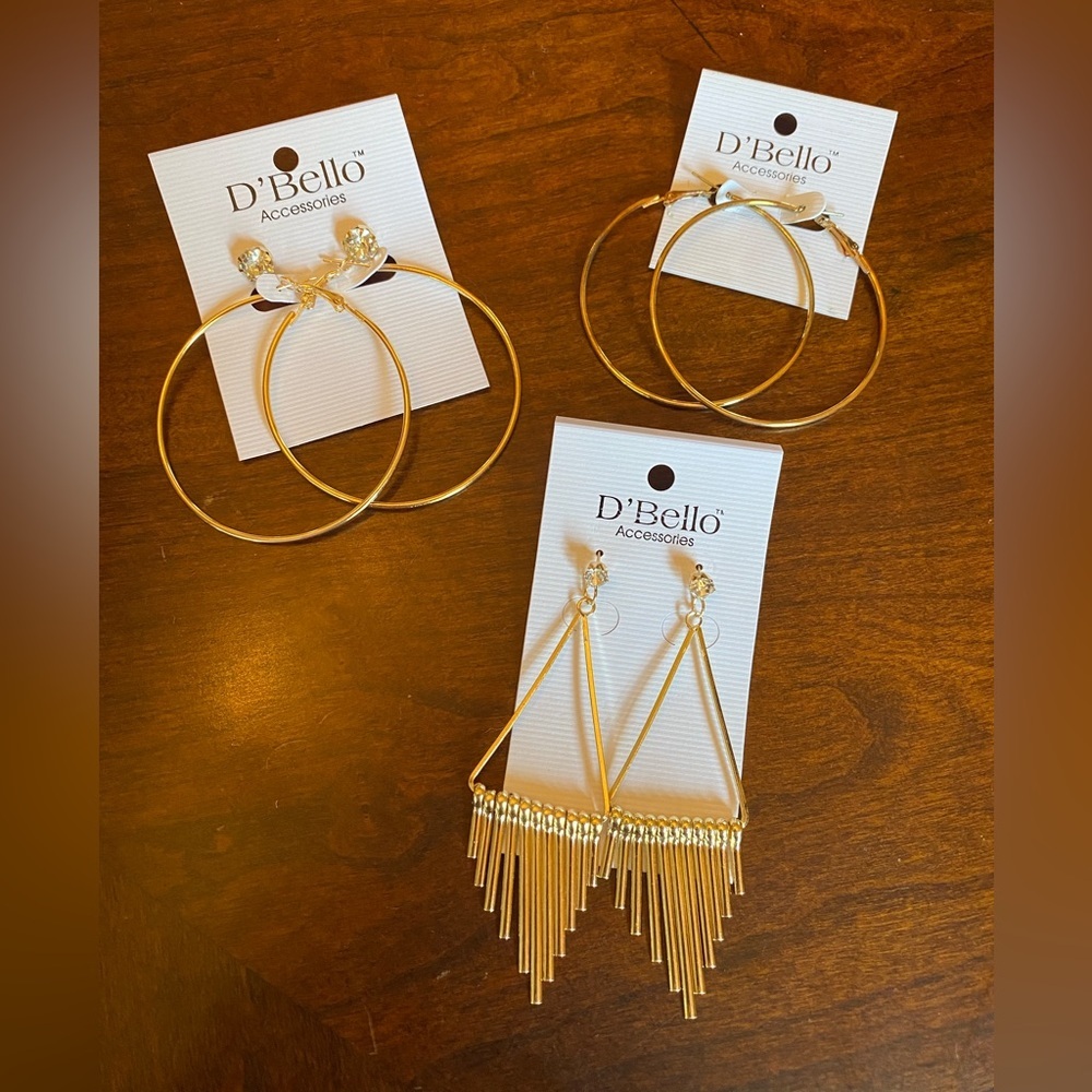 D’Bello Lot of Gold-Tone Pierced Fashion Earrings Large Hoop and Chandelier